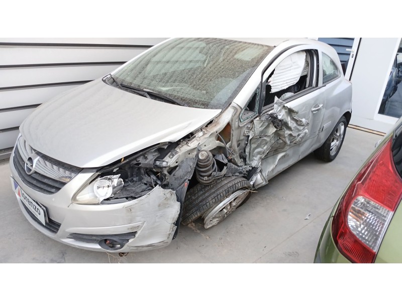 opel corsa d (s07) del año 2007