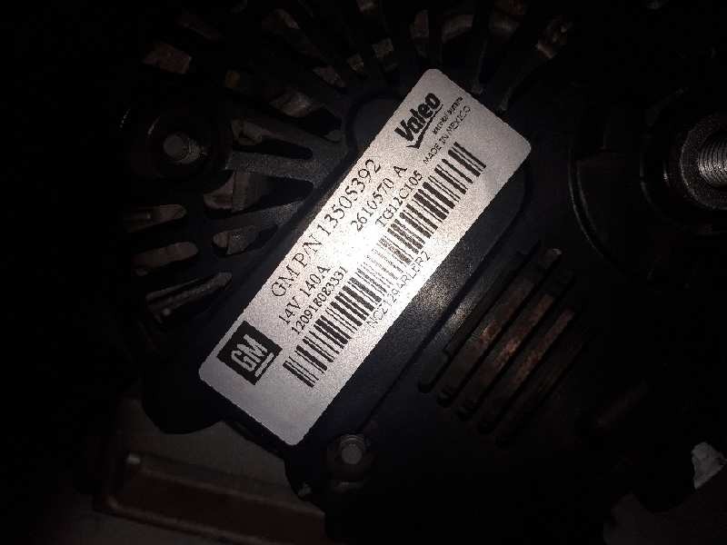 Recambio de alternador para opel corsa d color edition referencia OEM IAM 13505392 TG12C105 140A