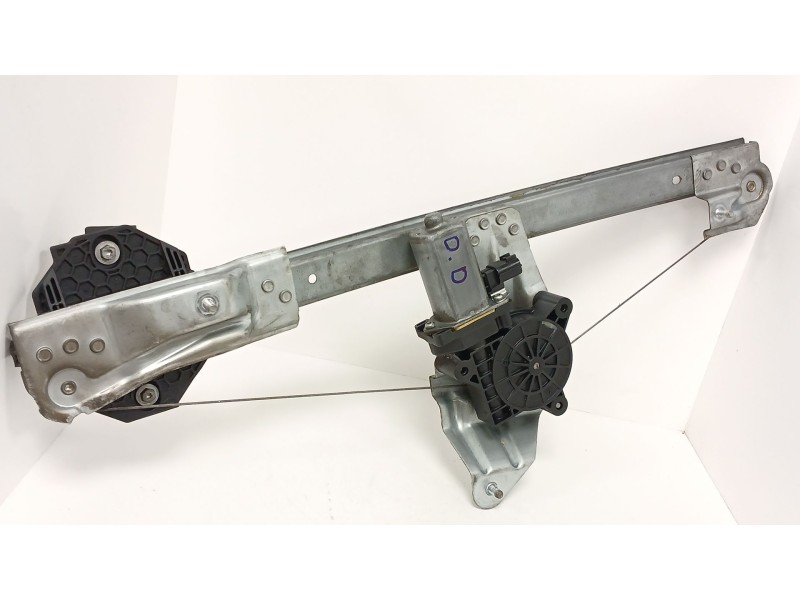 Recambio de elevalunas delantero derecho para dacia sandero ii 1.5 dci referencia OEM IAM   