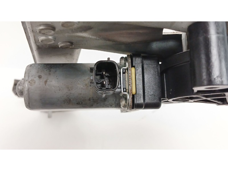 Recambio de elevalunas delantero derecho para dacia sandero ii 1.5 dci referencia OEM IAM   