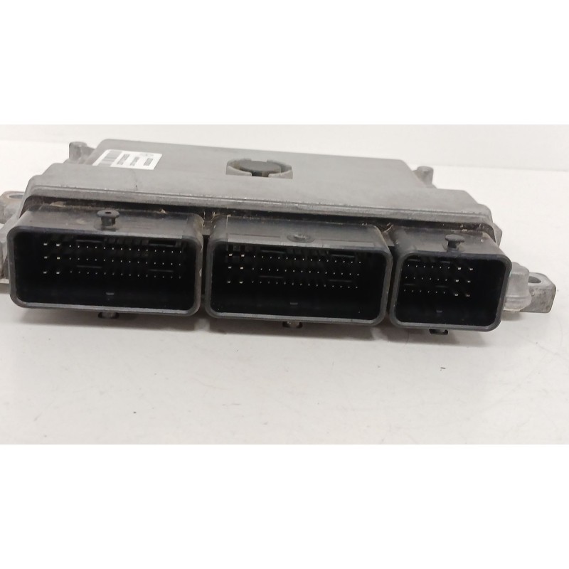 Recambio de centralita motor uce para renault captur i (j5_, h5_) 0.9 tce 90 referencia OEM IAM A3C0093160001 237105499R 2371029