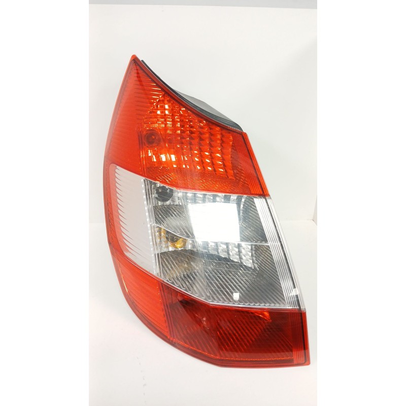 Recambio de piloto trasero izquierdo para renault grand scénic ii (jm0/1_) 1.5 dci (jm1e) referencia OEM IAM   
