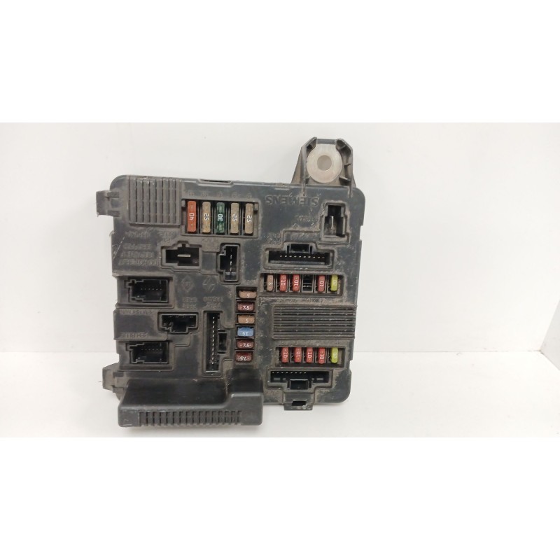 Recambio de caja reles / fusibles para renault grand scénic ii (jm0/1_) 1.5 dci (jm1e) referencia OEM IAM   