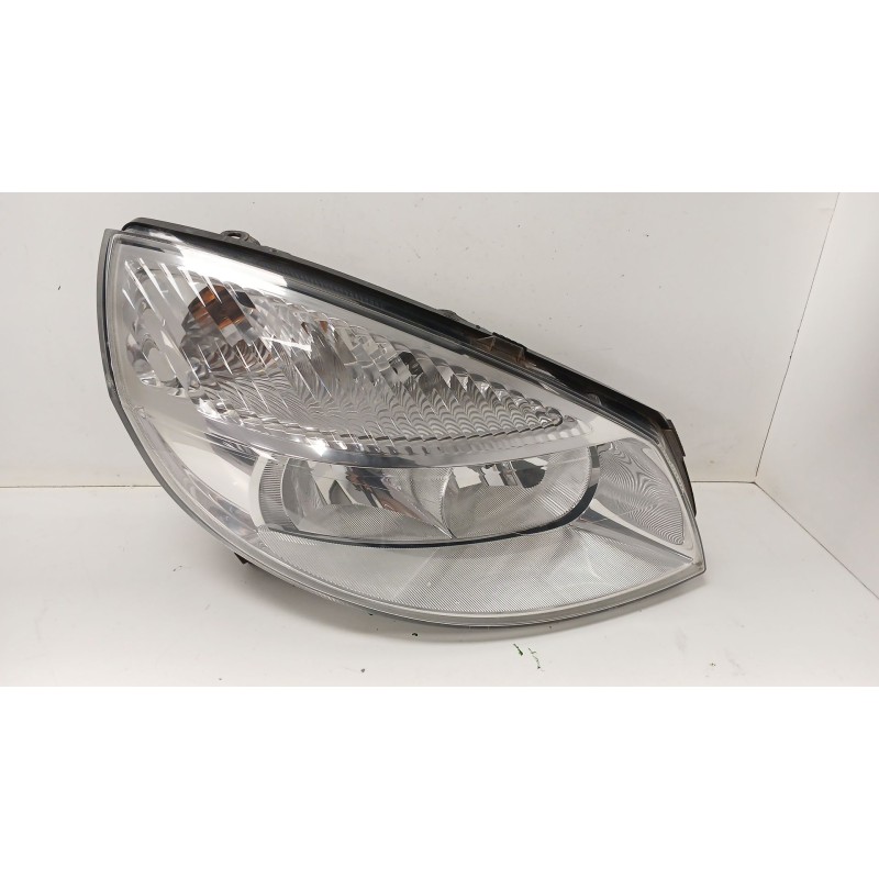Recambio de faro derecho para renault grand scénic ii (jm0/1_) 1.5 dci (jm1e) referencia OEM IAM 15810400RE  