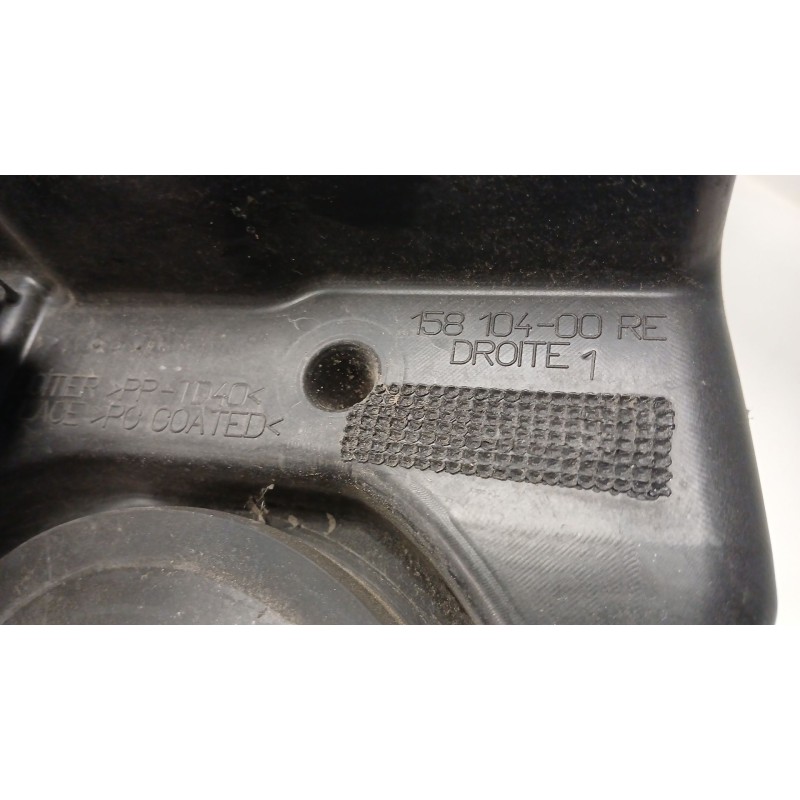 Recambio de faro derecho para renault grand scénic ii (jm0/1_) 1.5 dci (jm1e) referencia OEM IAM 15810400RE  