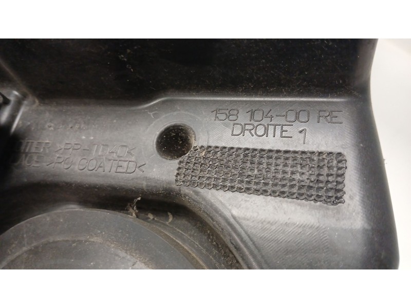 Recambio de faro derecho para renault grand scénic ii (jm0/1_) 1.5 dci (jm1e) referencia OEM IAM 15810400RE  