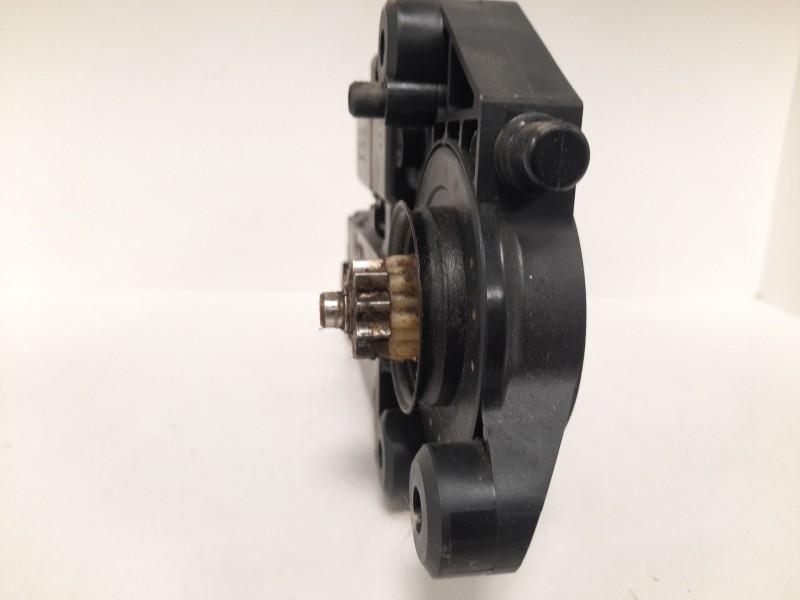 Recambio de motor elevalunas delantero izquierdo para renault megane iii berlina 5 p dynamique referencia OEM IAM 807310019R  