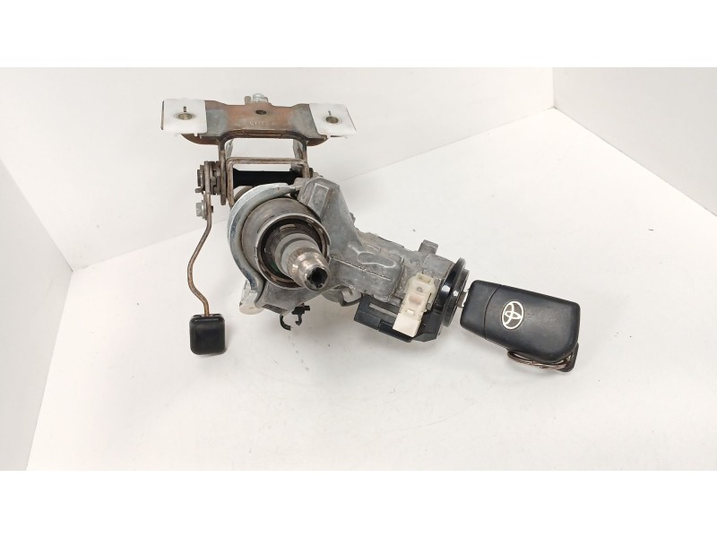 Recambio de conmutador de arranque para toyota yaris (_p13_) 1.3 (nsp130_) referencia OEM IAM 8978202010 R5N61711 6253440000