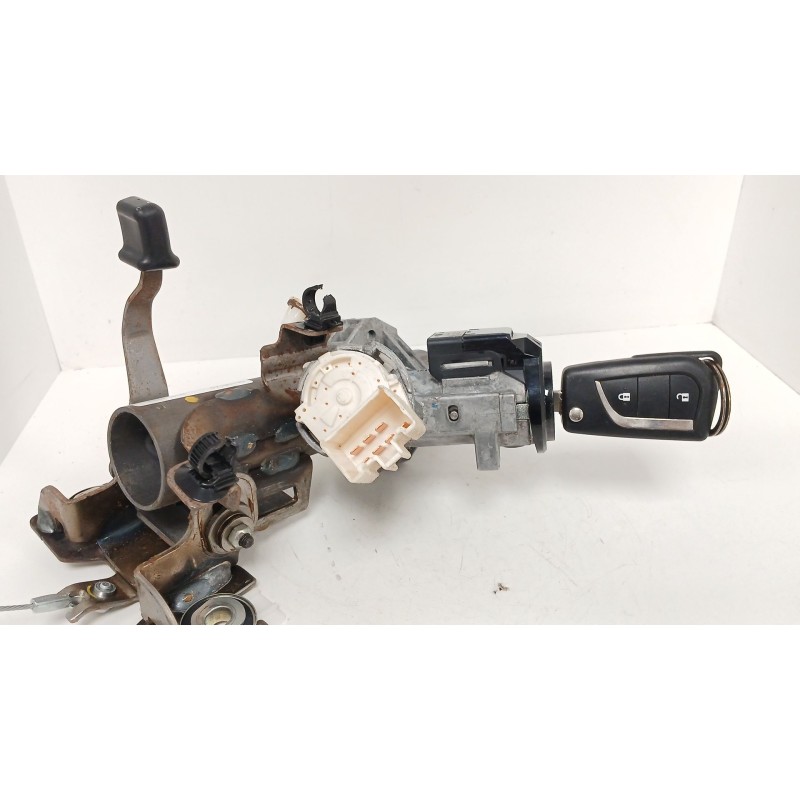 Recambio de conmutador de arranque para toyota yaris (_p13_) 1.3 (nsp130_) referencia OEM IAM 8978202010 R5N61711 6253440000