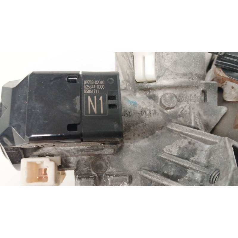 Recambio de conmutador de arranque para toyota yaris (_p13_) 1.3 (nsp130_) referencia OEM IAM 8978202010 R5N61711 6253440000