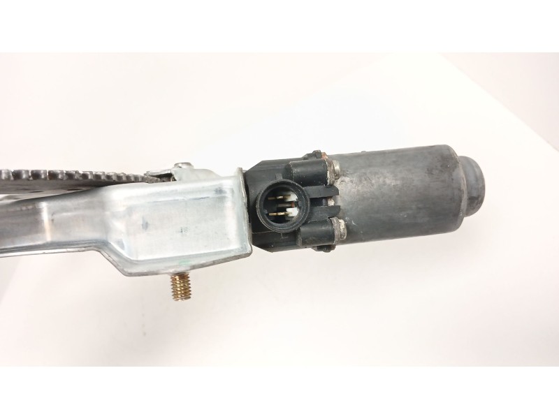 Recambio de elevalunas delantero derecho para renault kangoo (f/kc0) referencia OEM IAM  34763  Recambio de elevalunas delantero derecho para renault kangoo (f/kc0) referencia OEM IAM  34763