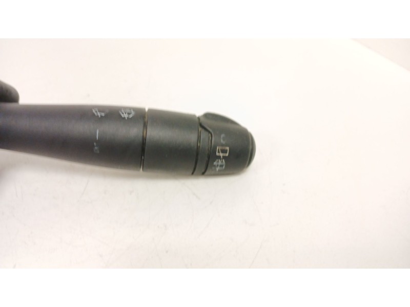 Recambio de mando limpia para renault kangoo (f/kc0) referencia OEM IAM 8200336229 34767  Recambio de mando limpia para renault kangoo (f/kc0) referencia OEM IAM 8200336229 34767