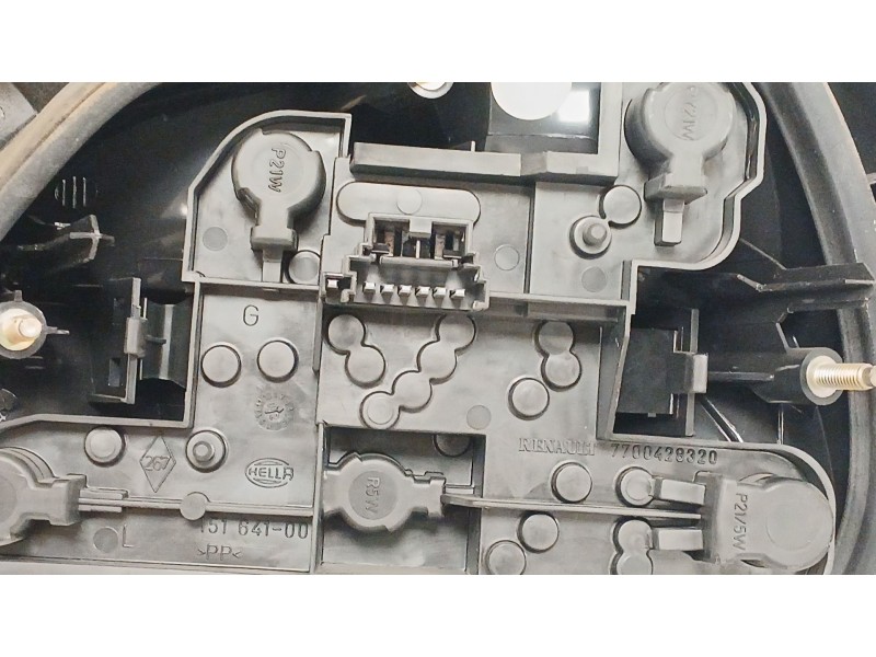 Recambio de piloto trasero izquierdo para renault megane i fase 2 berlina (ba0) 1.9 dci diesel cat referencia OEM IAM  34918 