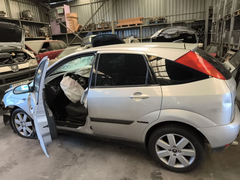 ford focus i (daw, dbw) del año 2001