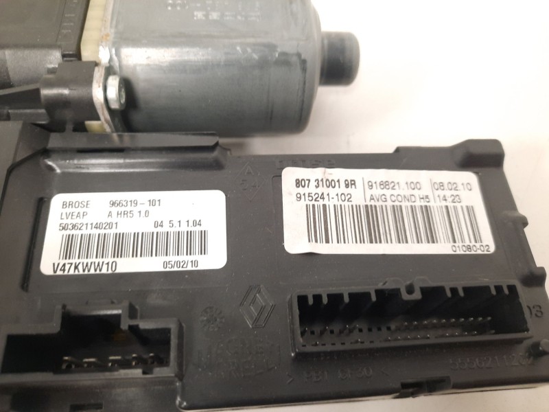 Recambio de motor elevalunas delantero izquierdo para renault megane iii berlina 5 p dynamique referencia OEM IAM 807310019R  
