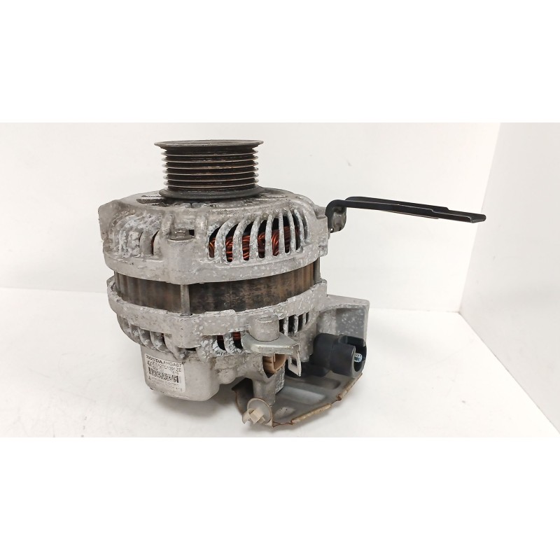 Recambio de alternador para honda civic viii hatchback (fn, fk) 1.8 (fn1, fk2) referencia OEM IAM A2TC1391ZE  AHGA67