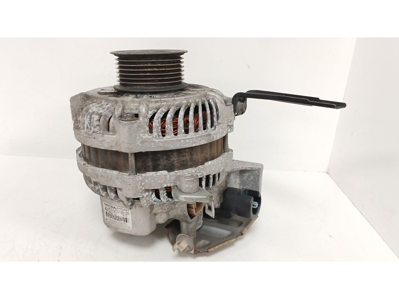 Recambio de alternador para honda civic viii hatchback (fn, fk) 1.8 (fn1, fk2) referencia OEM IAM A2TC1391ZE  AHGA67