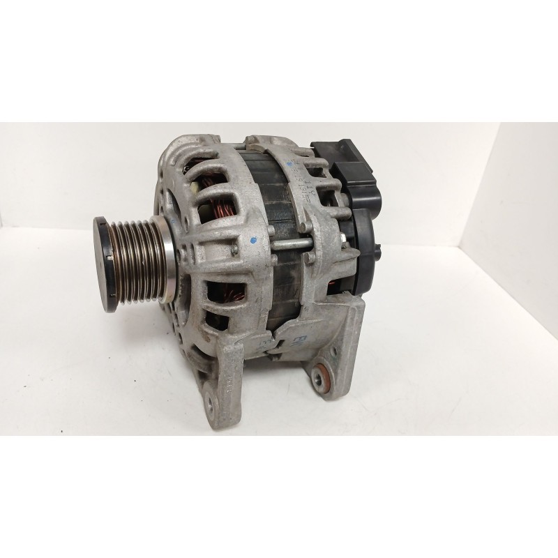 Recambio de alternador para renault captur i (j5_, h5_) 0.9 tce 90 referencia OEM IAM 231002854R  F000BL04BF