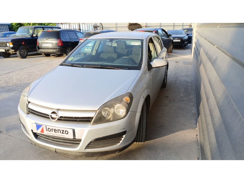 opel astra h (a04) del año 2005
