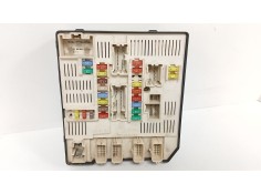 Recambio de caja reles / fusibles para renault megane iii grandtour (kz0/1) 1.9 dci (kz0j, kz0n, kz1s) referencia OEM IAM   