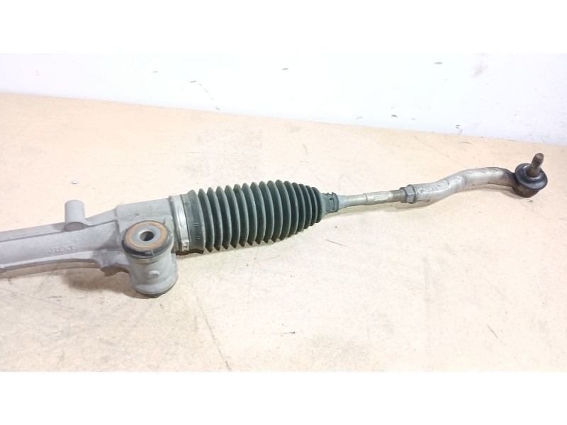 Recambio de cremallera direccion para toyota yaris (_p13_) 1.3 (nsp130_) referencia OEM IAM   