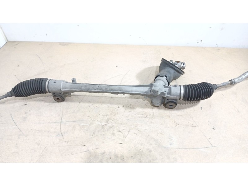 Recambio de cremallera direccion para toyota yaris (_p13_) 1.3 (nsp130_) referencia OEM IAM   