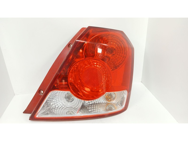 Recambio de piloto trasero derecho para chevrolet aveo / kalos hatchback (t200) 1.2 referencia OEM IAM   