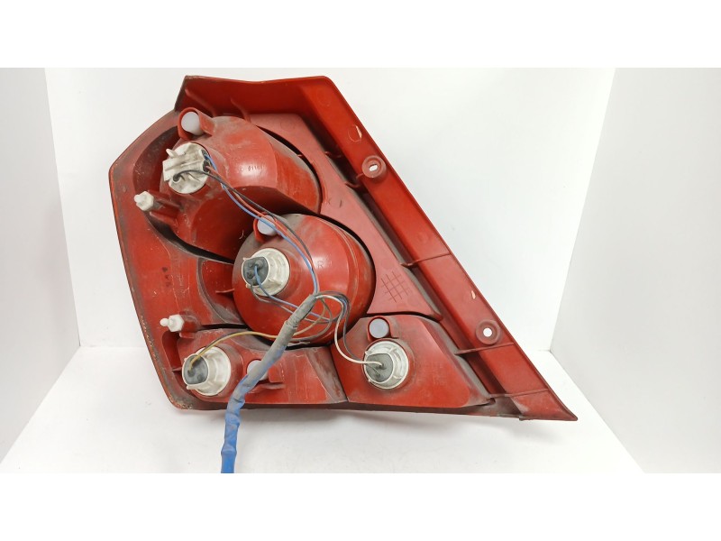 Recambio de piloto trasero derecho para chevrolet aveo / kalos hatchback (t200) 1.2 referencia OEM IAM   