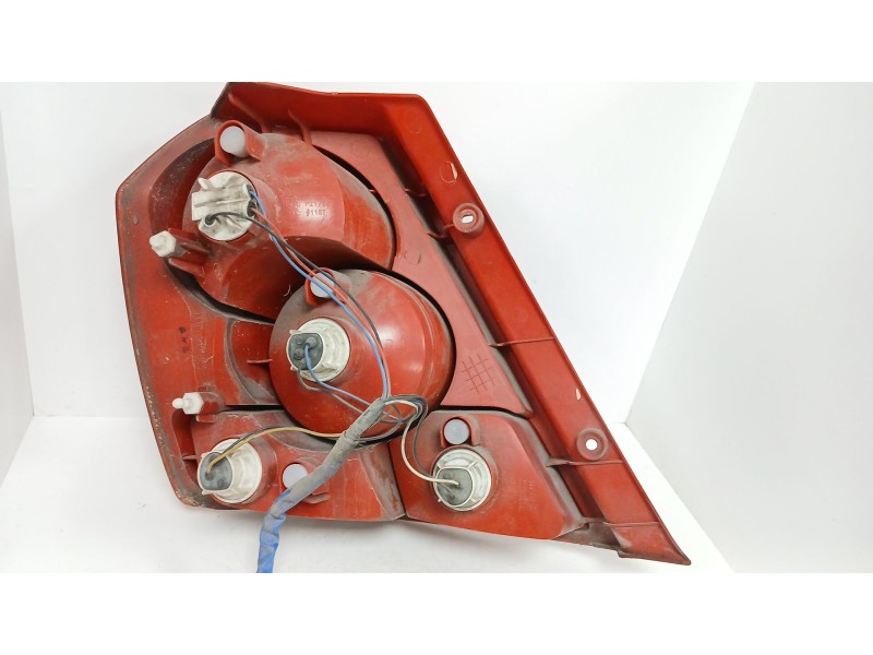 Recambio de piloto trasero derecho para chevrolet aveo / kalos hatchback (t200) 1.2 referencia OEM IAM   