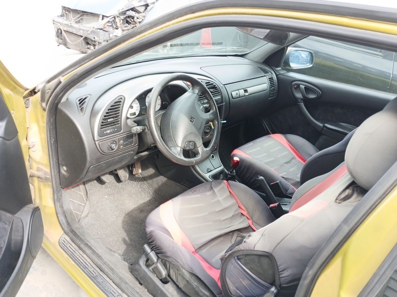 citroën xsara coupé (n0) del año 2000