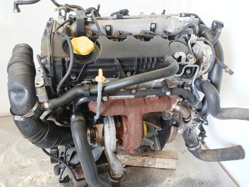Recambio de motor completo para fiat grande punto (199_) 1.9 d multijet referencia OEM IAM   