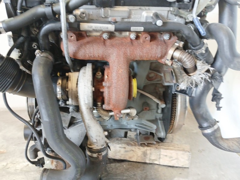 Recambio de motor completo para fiat grande punto (199_) 1.9 d multijet referencia OEM IAM   