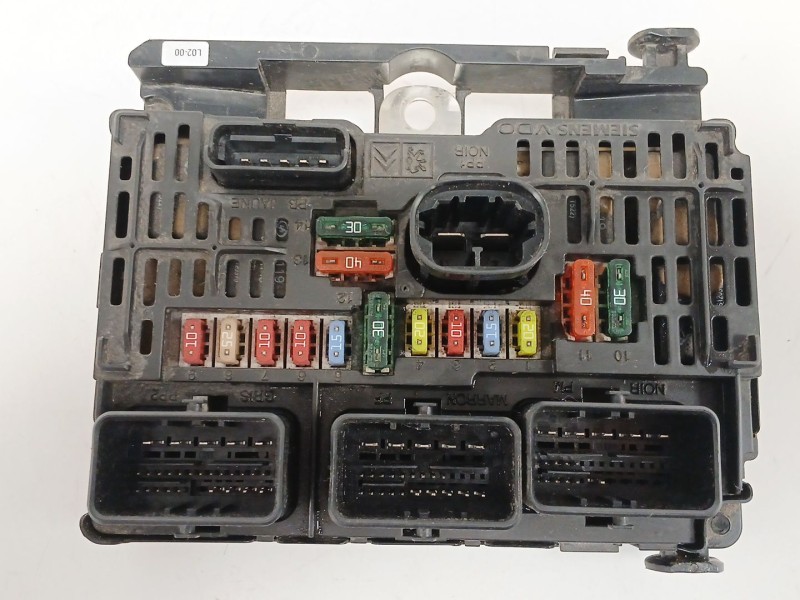 Recambio de caja reles / fusibles para peugeot 407 (6d_) 2.0 (6drfnb, 6drfne) referencia OEM IAM BSML02  
