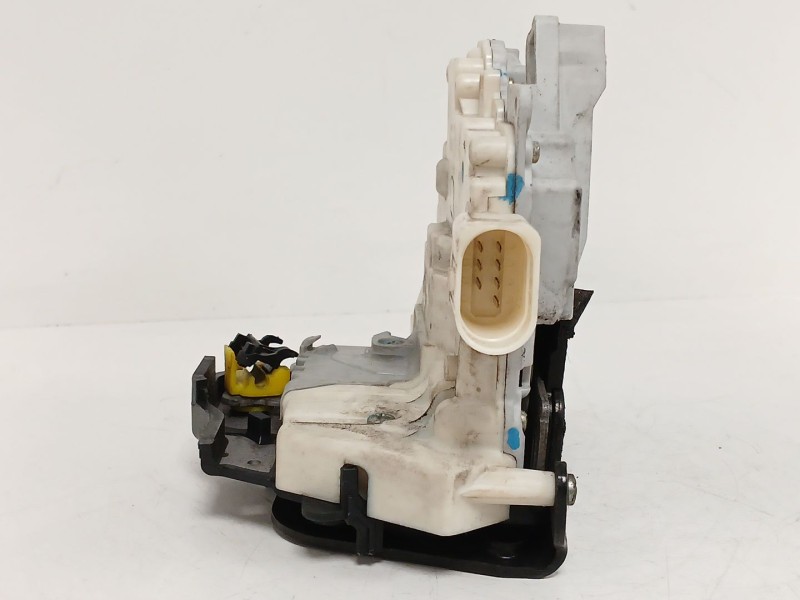 Recambio de cerradura puerta delantera derecha para audi a3 (8p1) 2.0 tdi 16v referencia OEM IAM 4F1837016  