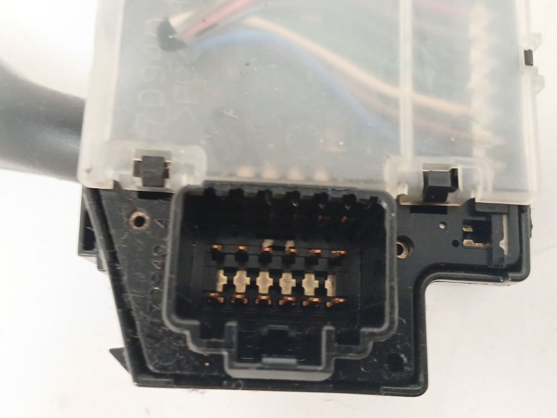 Recambio de mando limpia para ford c-max (dm2) 1.8 tdci referencia OEM IAM    Recambio de mando limpia para ford c-max (dm2) 1.8 tdci referencia OEM IAM