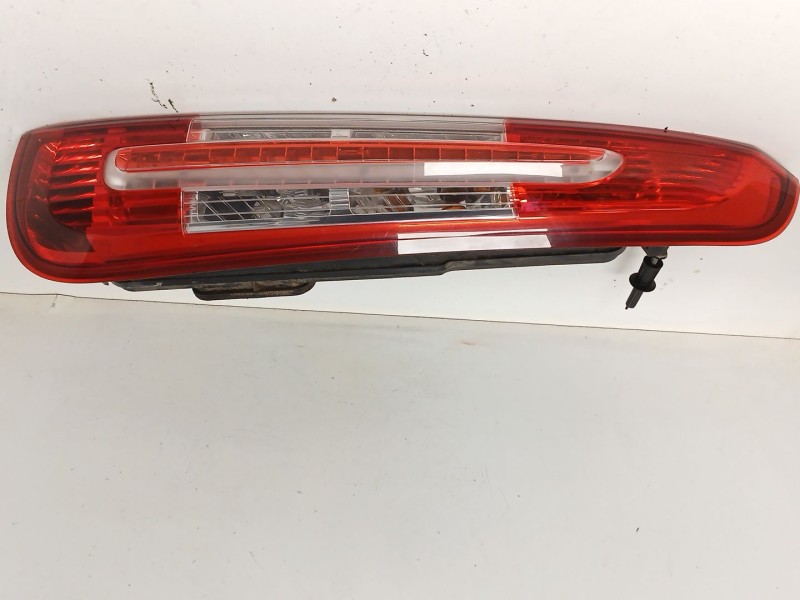 Recambio de piloto trasero derecho para ford c-max (dm2) 1.8 tdci referencia OEM IAM   