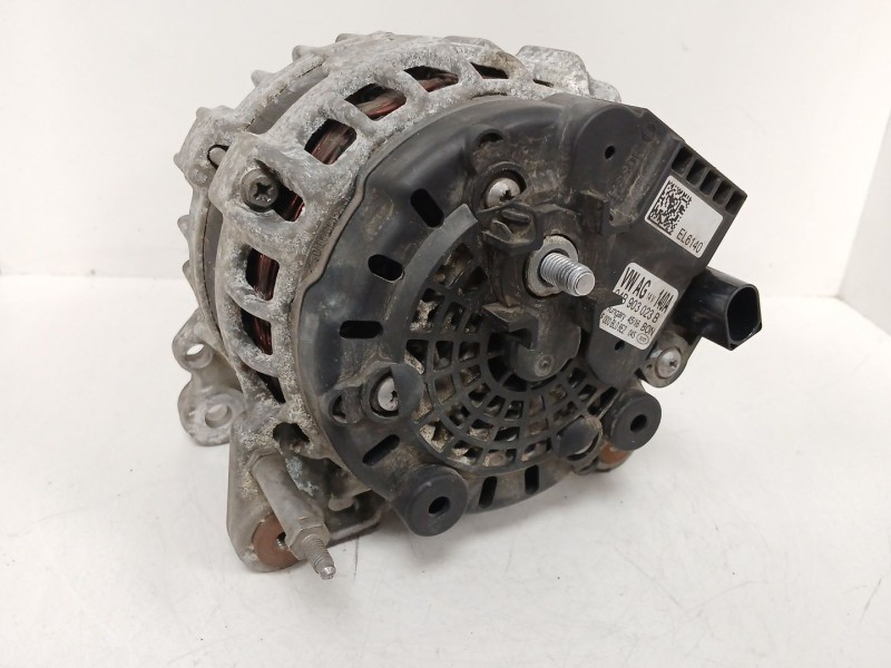 Recambio de alternador para seat ibiza iv (6j5, 6p1) 1.4 tdi referencia OEM IAM 04B903023B  