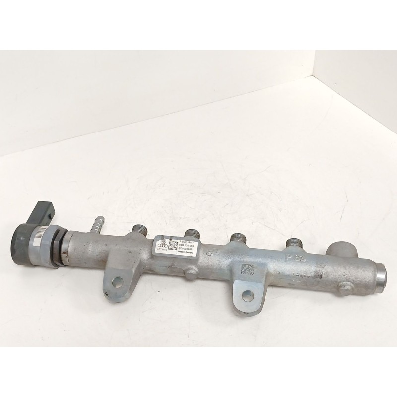 Recambio de rampa inyectora para seat ibiza iv (6j5, 6p1) 1.4 tdi referencia OEM IAM 04B130093  057130764AB