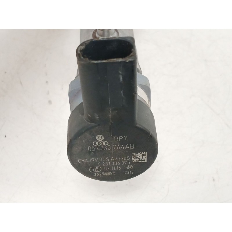 Recambio de rampa inyectora para seat ibiza iv (6j5, 6p1) 1.4 tdi referencia OEM IAM 04B130093  057130764AB