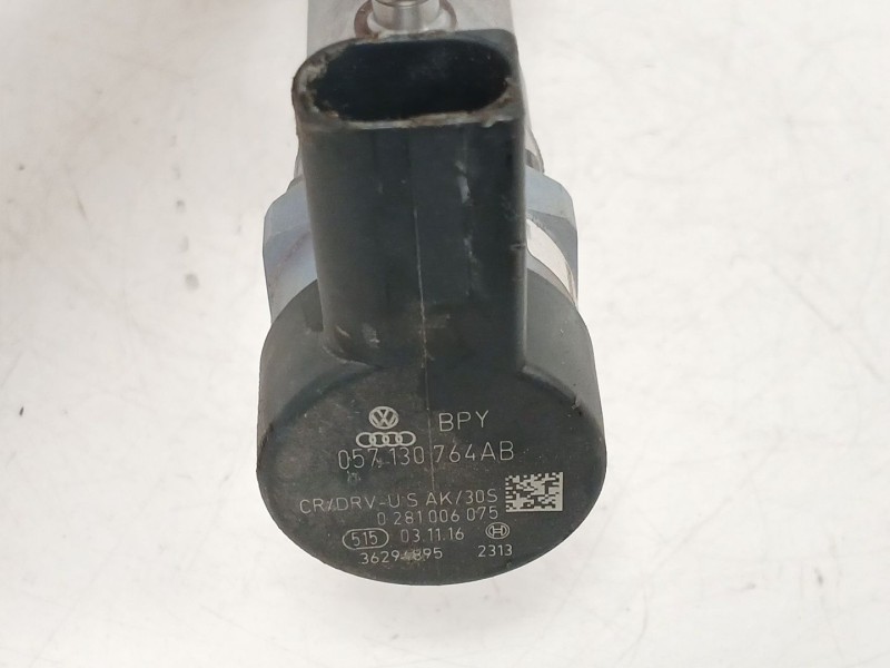 Recambio de rampa inyectora para seat ibiza iv (6j5, 6p1) 1.4 tdi referencia OEM IAM 04B130093  057130764AB