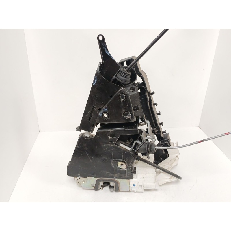 Recambio de cerradura puerta delantera derecha para mercedes-benz clase a (w169) a 180 cdi (169.007, 169.307) referencia OEM IAM