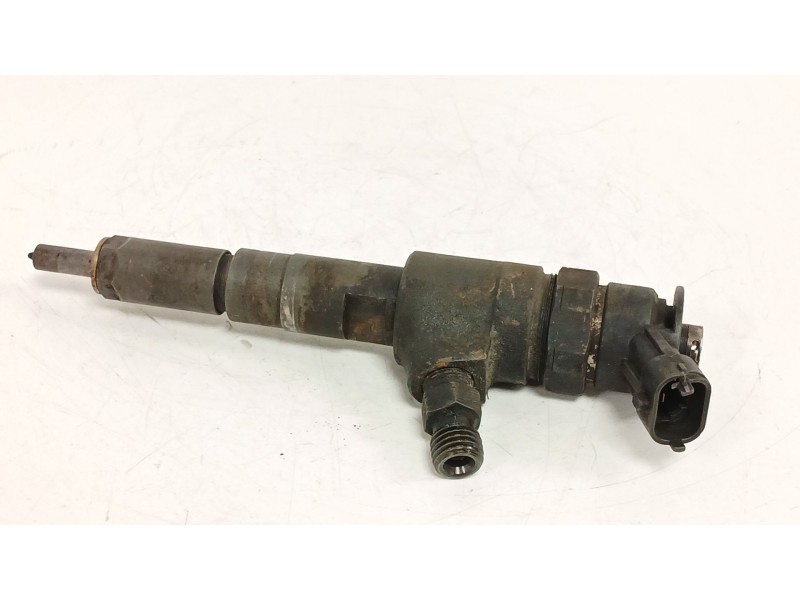 Recambio de inyector para peugeot 206 hatchback (2a/c) 1.4 hdi referencia OEM IAM 0445110252  
