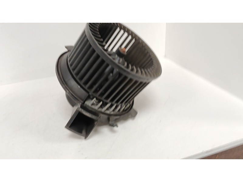 Recambio de motor calefaccion para peugeot 307 cc (3b) 2.0 16v referencia OEM IAM   