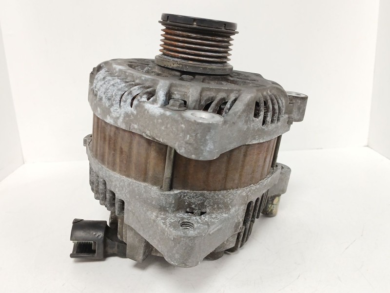 Recambio de alternador para peugeot 407 sw (6e_, 6d_) 2.0 16v referencia OEM IAM   