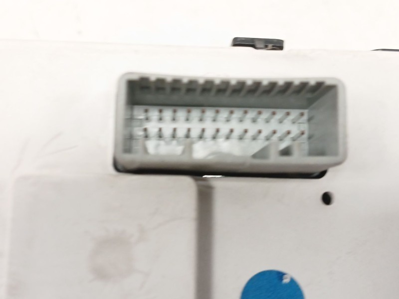 Recambio de pantalla multifuncion para renault megane iii hatchback (bz0/1_, b3_) 1.5 dci referencia OEM IAM 280340008R  