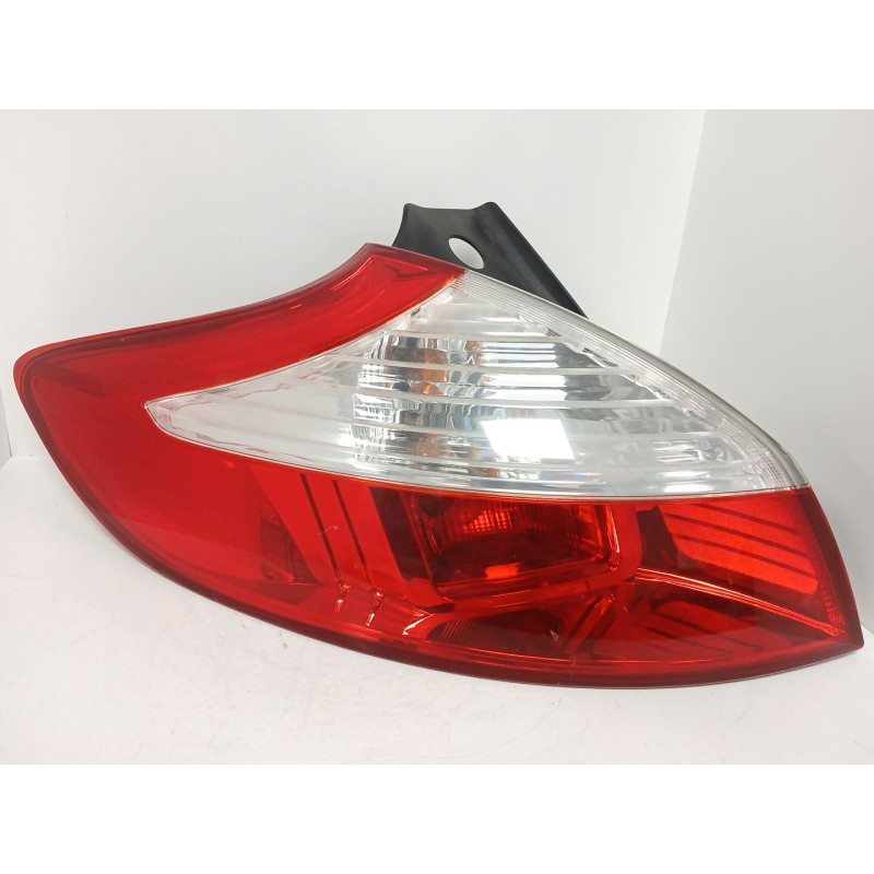 Recambio de piloto trasero izquierdo para renault megane iii hatchback (bz0/1_, b3_) 1.5 dci referencia OEM IAM   