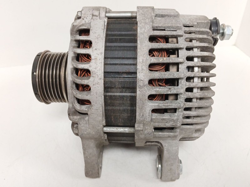 Recambio de alternador para nissan note (e12) 1.5 dci referencia OEM IAM   