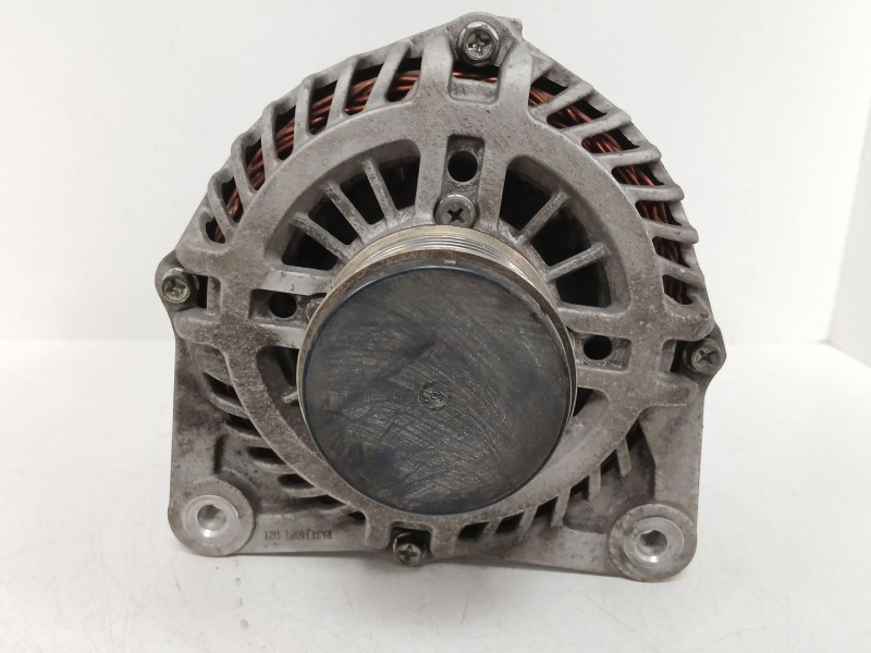 Recambio de alternador para nissan note (e12) 1.5 dci referencia OEM IAM   