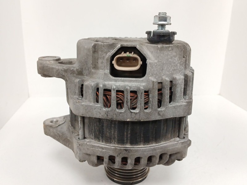 Recambio de alternador para nissan note (e12) 1.5 dci referencia OEM IAM   