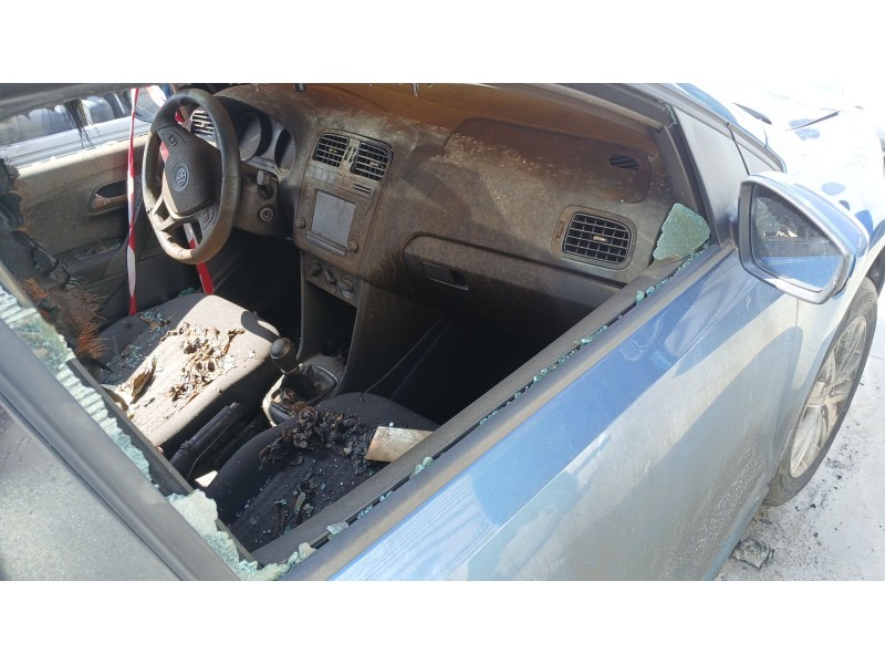 volkswagen polo v (6r1, 6c1) del año 2015